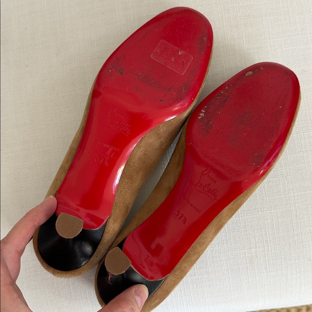 Christian Louboutin Brown Suede Bow Low Heel Pumps with Black Trim 37.5/8 - Picture 4 of 8